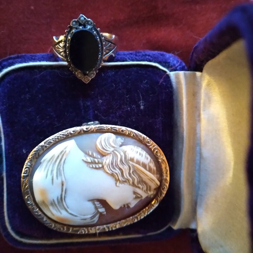 Victorian cameo brooch and ring